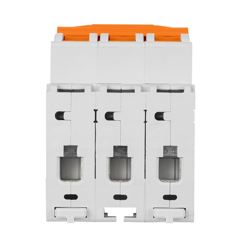Выключатель автоматический TDM ВА 47-29, 4,5кА, С 20А, 3П