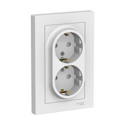 Розетка с/у Atlasdesign ATN000126, 2 гнезда, с/з, з/ш, белая